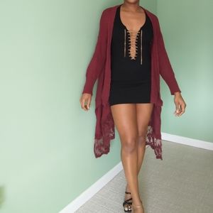 1804 coin women's hi-lo burgundy lace sweater